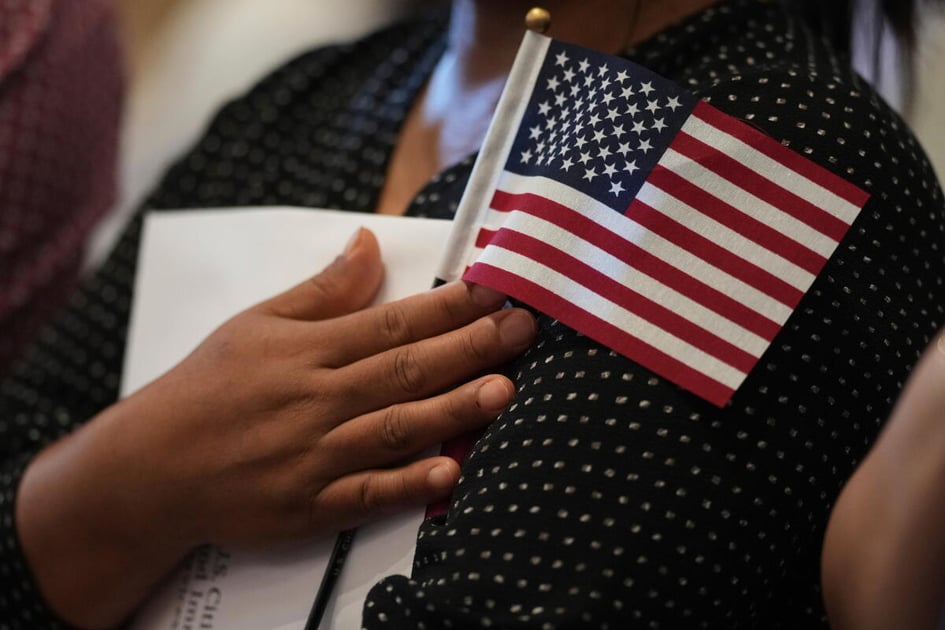Matter of A-V-O-: BIA Restricts Green Cards Over Citizenship Concerns