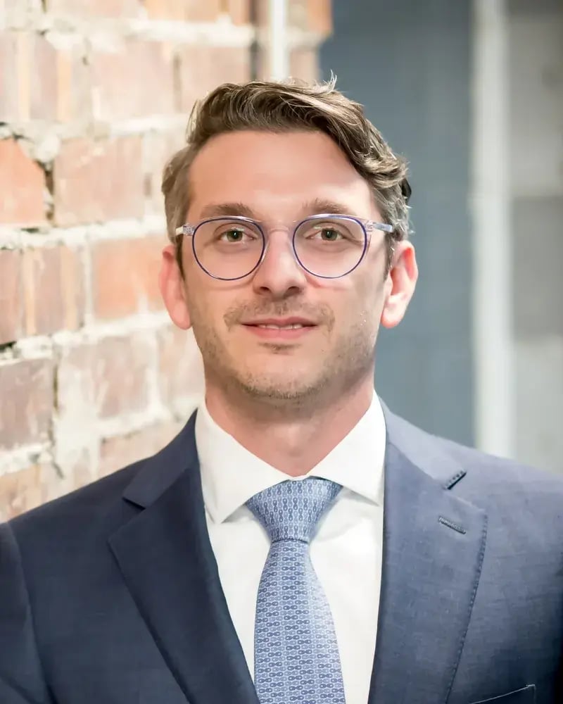 Aaron Elinoff, Managing Partner, Novo Legal Group.